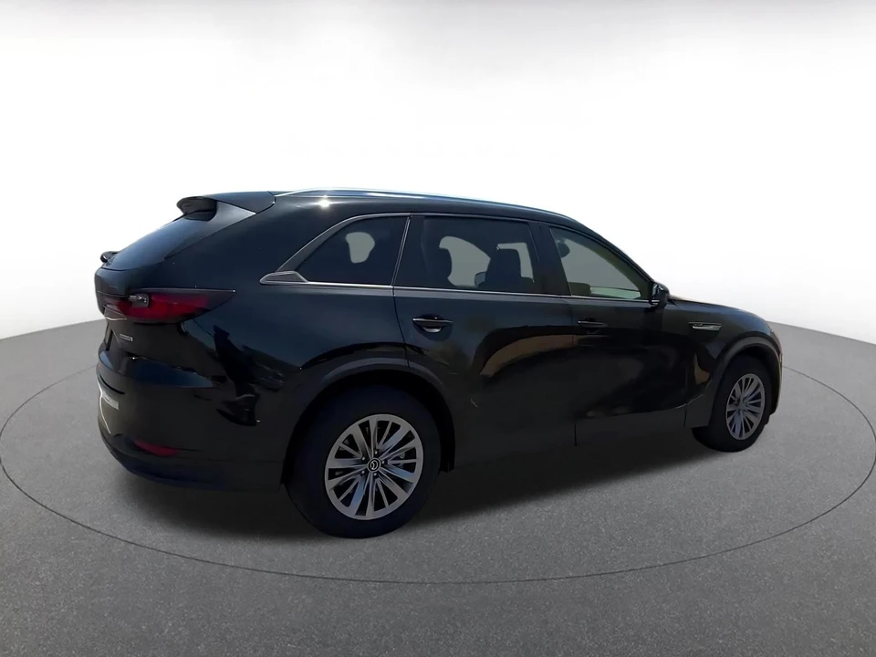 2025 Mazda CX-90 - Image 16 of 31
