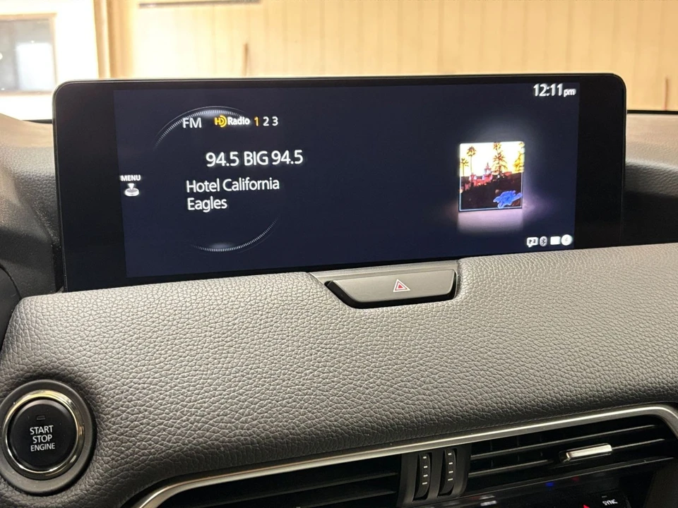 2025 Mazda CX-90 - Image 22 of 31