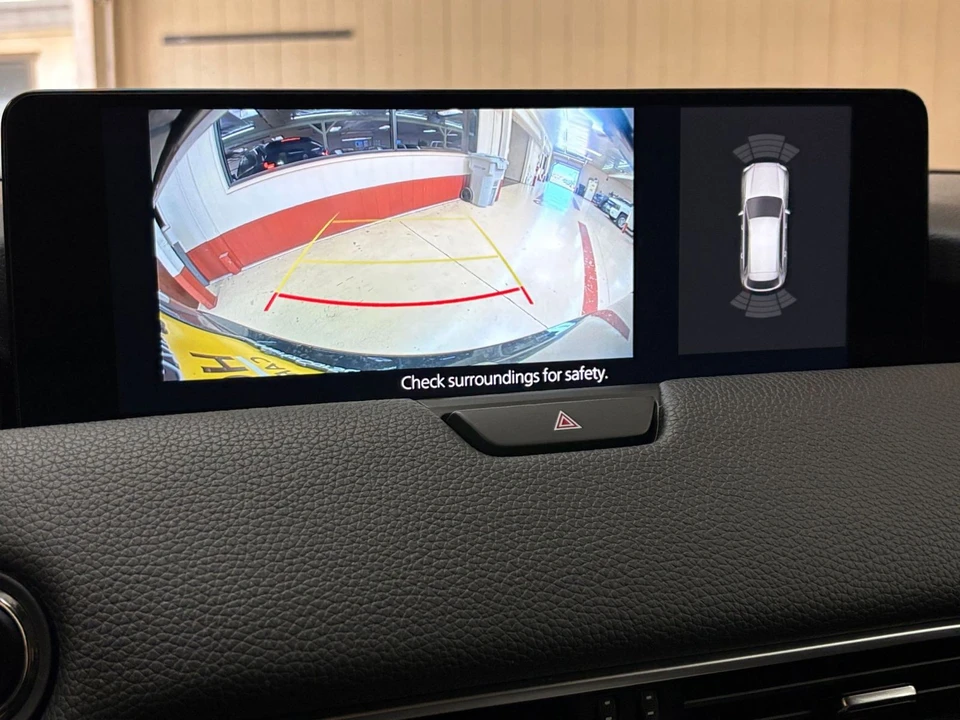 2025 Mazda CX-90 - Image 27 of 31