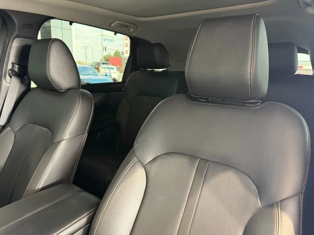 2025 Mazda CX-90 - Image 22 of 31