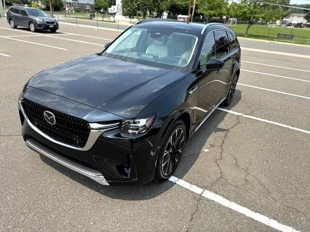 2025 Mazda CX-90 - Image 12 of 21