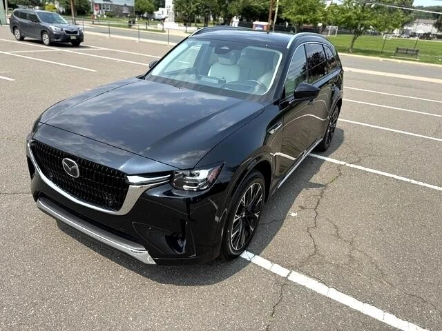 2025 Mazda CX-90 - Image 12 of 21