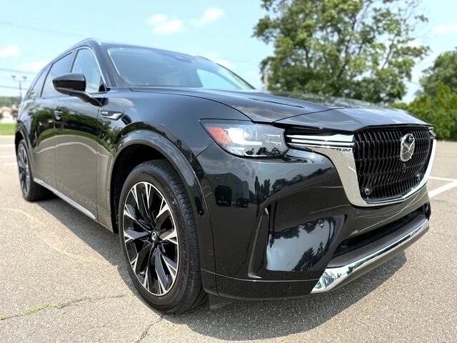 2025 Mazda CX-90 - Image 17 of 21