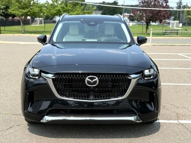 2025 Mazda CX-90 - Image 2 of 21