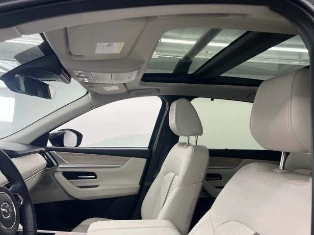 2025 Mazda CX-90 - Image 9 of 14