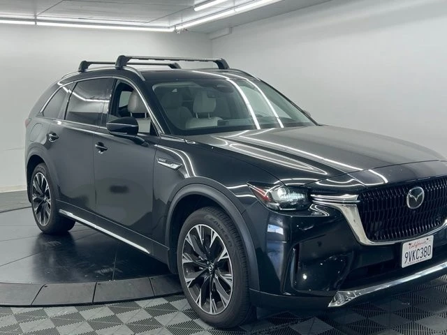 2025 Mazda CX-90 - Image 2 of 14
