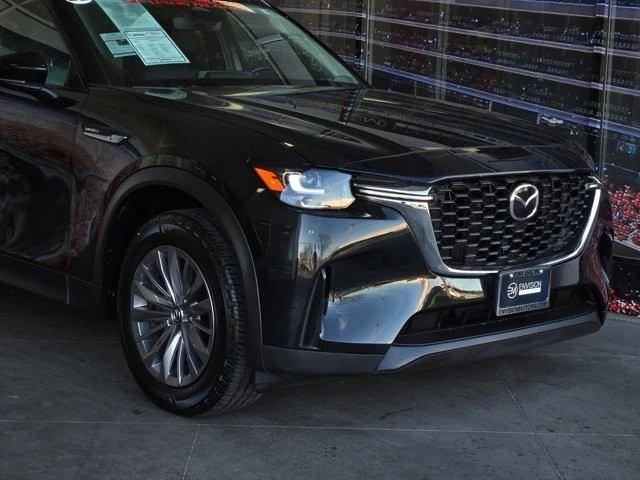 2025 Mazda CX-90 - Image 2 of 28