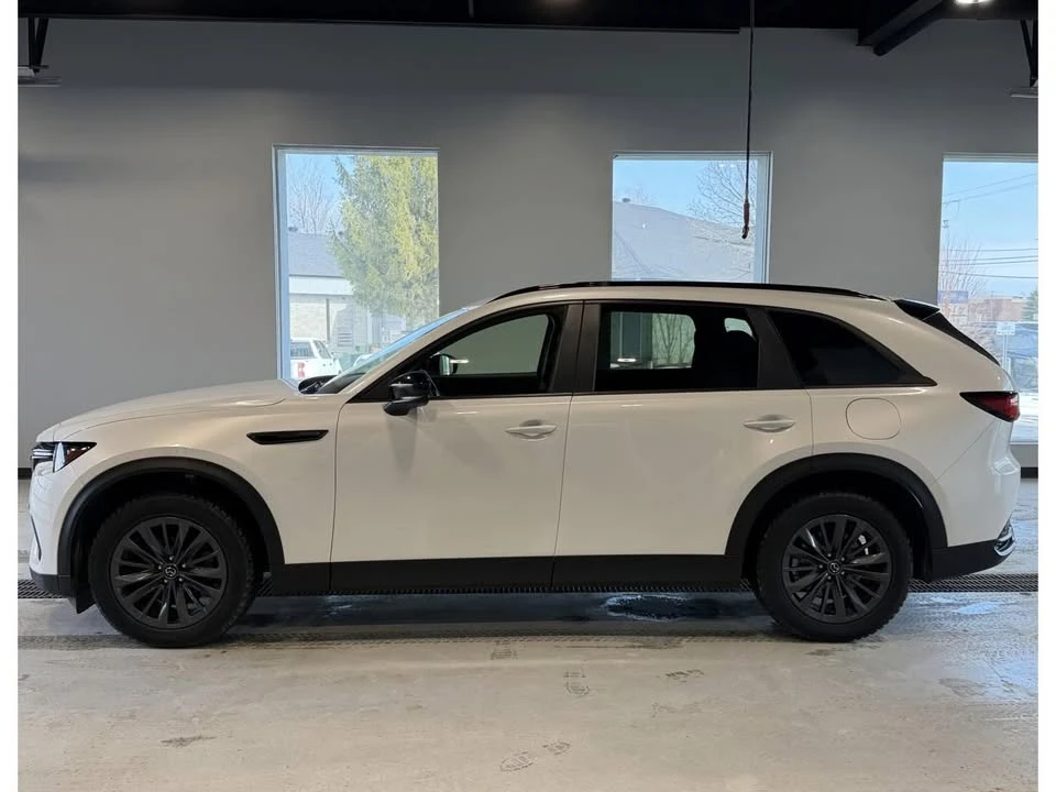 2025 Mazda CX-70 - Image 2 of 6