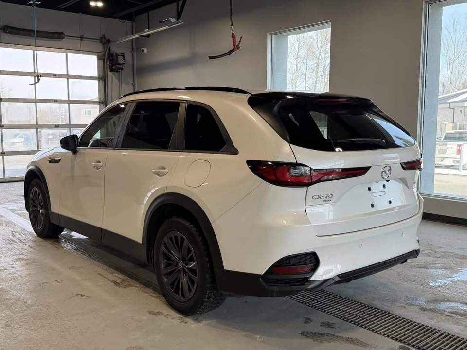 2025 Mazda CX-70 - Image 3 of 6