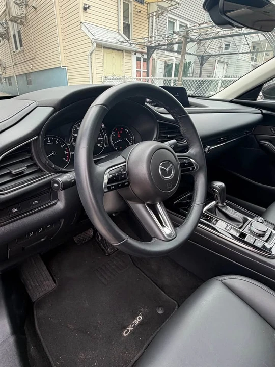 2025 Mazda CX-30 - Image 10 of 20