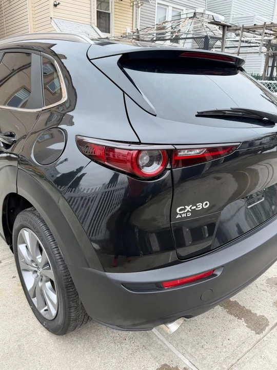 2025 Mazda CX-30 - Image 4 of 20