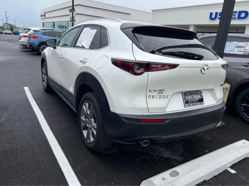 2025 Mazda CX-30 - Image 4 of 10