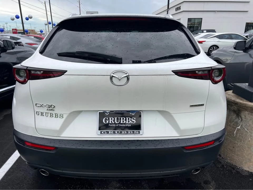 2025 Mazda CX-30 - Image 5 of 10