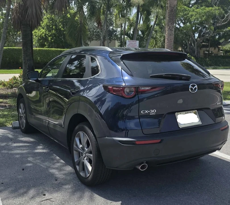 2025 Mazda CX-30 - Image 4 of 5