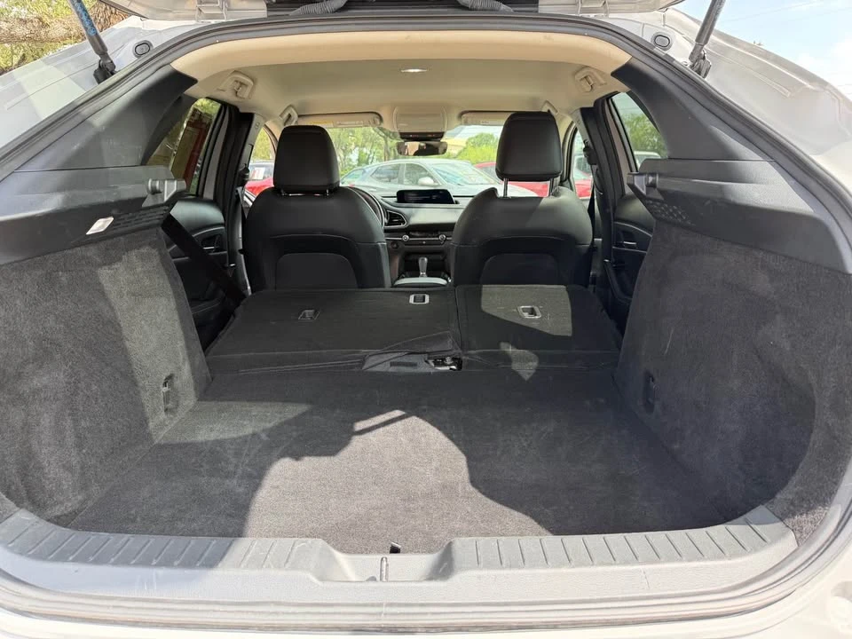 2025 Mazda CX-30 - Image 5 of 9