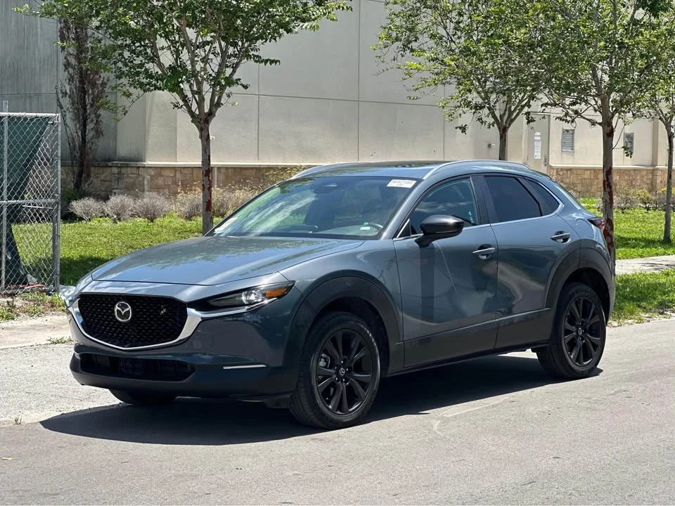 2025 Mazda CX-30 - Image 2 of 8