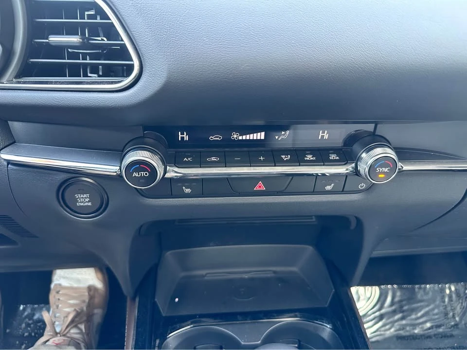 2025 Mazda CX-30 - Image 14 of 19