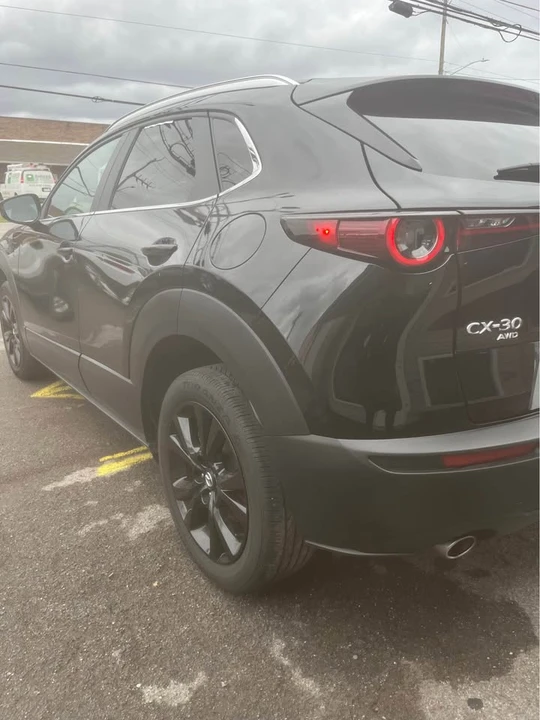 2025 Mazda CX-30 - Image 3 of 11