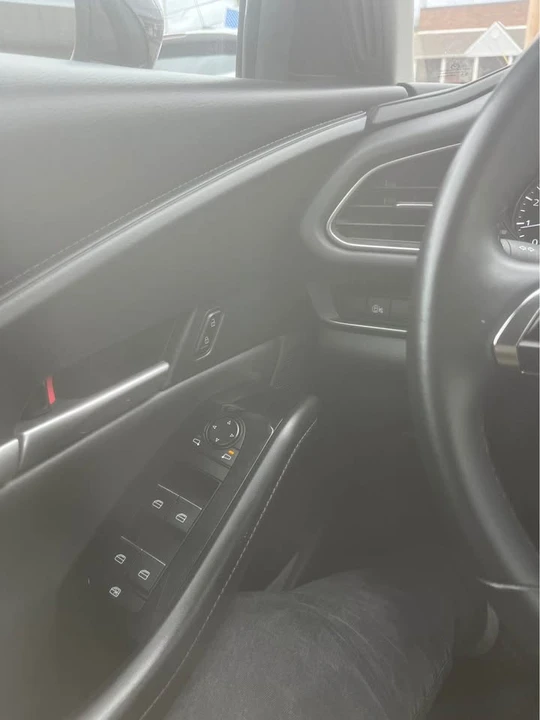 2025 Mazda CX-30 - Image 5 of 11