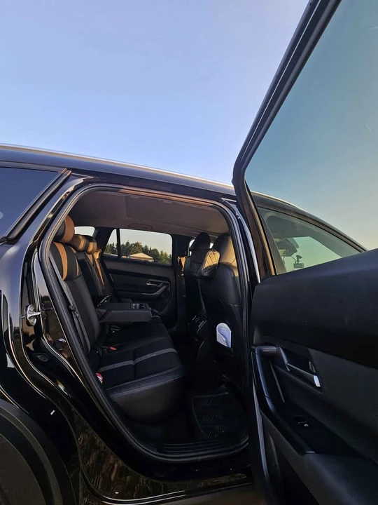 2025 Mazda CX-50 - Image 4 of 8