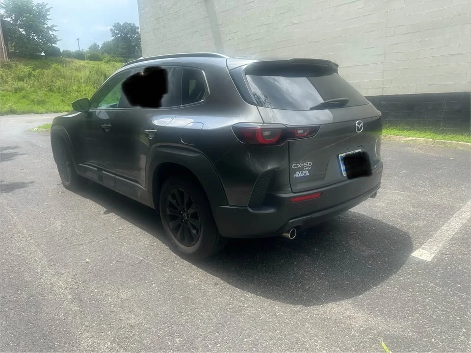 2025 Mazda CX-50 - Image 5 of 13