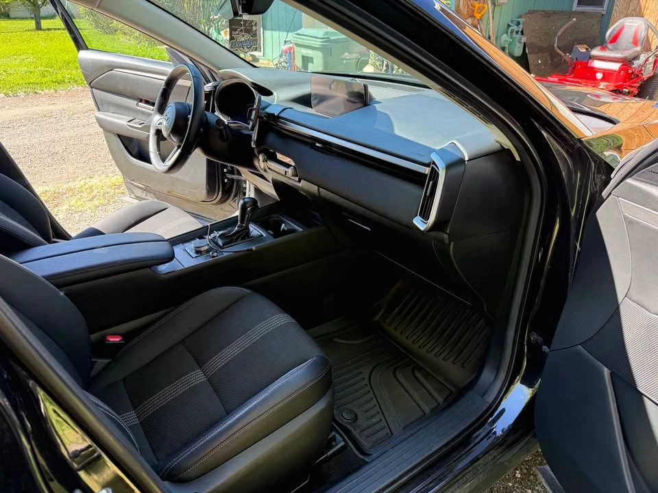 2025 Mazda CX-50 - Image 11 of 12