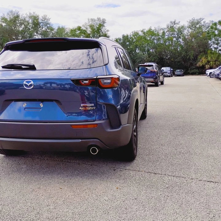 2025 Mazda CX-50 - Image 5 of 12