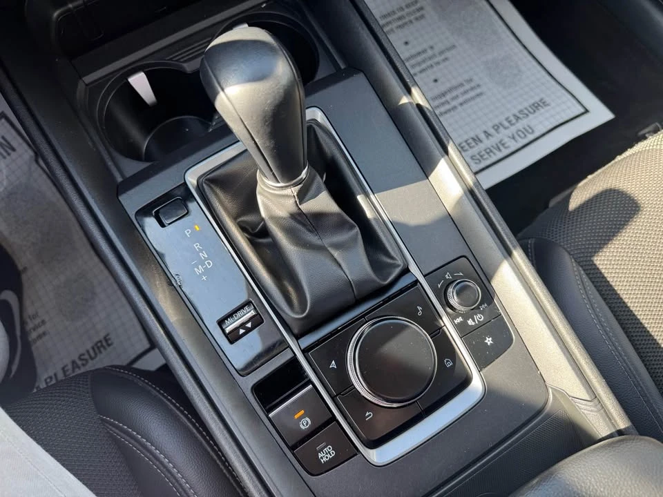 2025 Mazda CX-50 - Image 12 of 15