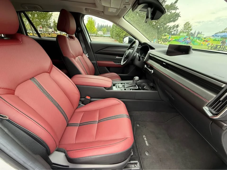 2025 Mazda CX-50 - Image 12 of 15