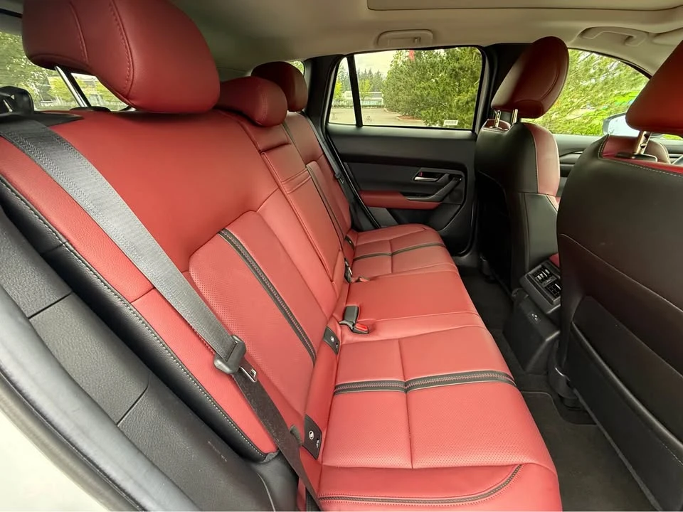 2025 Mazda CX-50 - Image 13 of 15