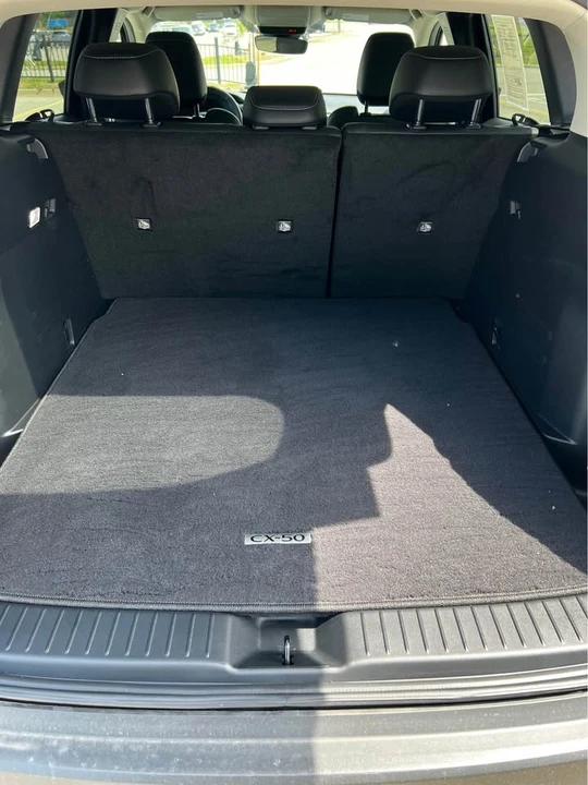 2025 Mazda CX-50 - Image 4 of 11