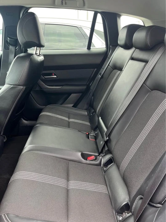 2025 Mazda CX-50 - Image 5 of 5