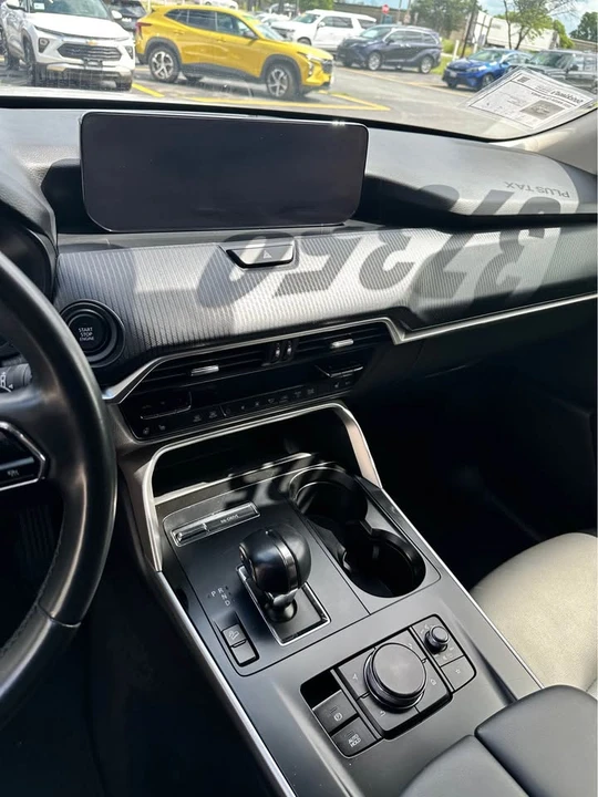 2025 Mazda CX-90 - Image 11 of 13