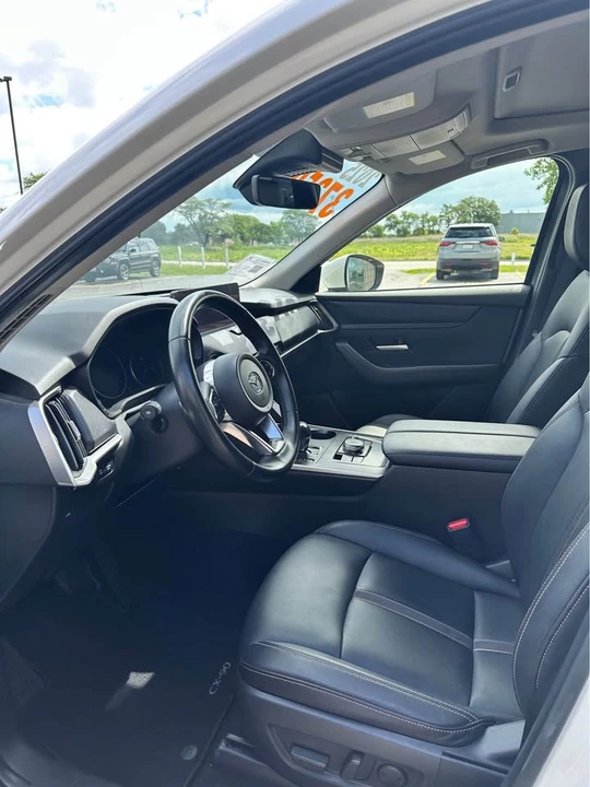 2025 Mazda CX-90 - Image 9 of 13