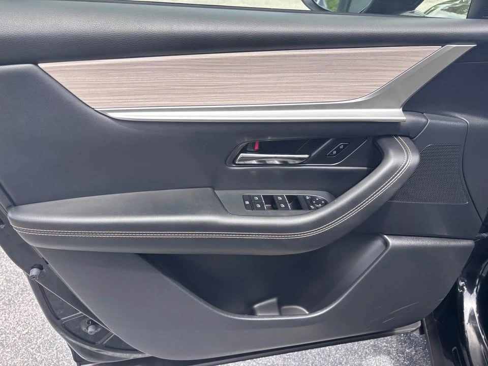 2025 Mazda CX-90 - Image 9 of 13