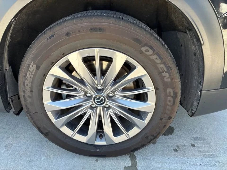 2025 Mazda CX-90 - Image 6 of 10