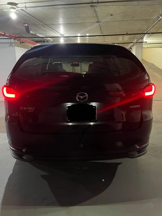 2025 Mazda CX-90 - Image 4 of 10