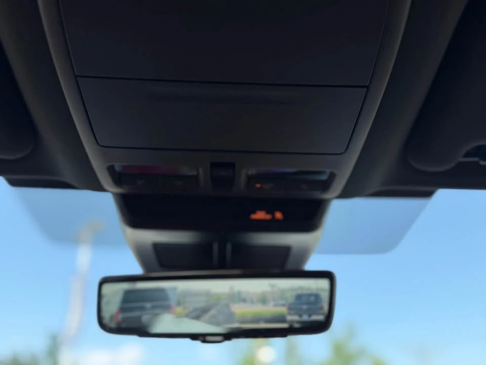 2025 Mazda CX-90 - Image 15 of 20