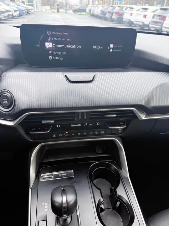 2025 Mazda CX-90 - Image 11 of 15