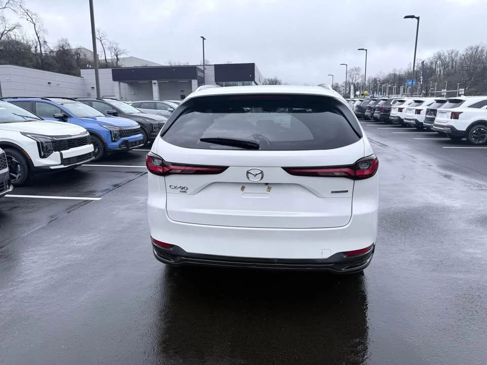 2025 Mazda CX-90 - Image 4 of 15