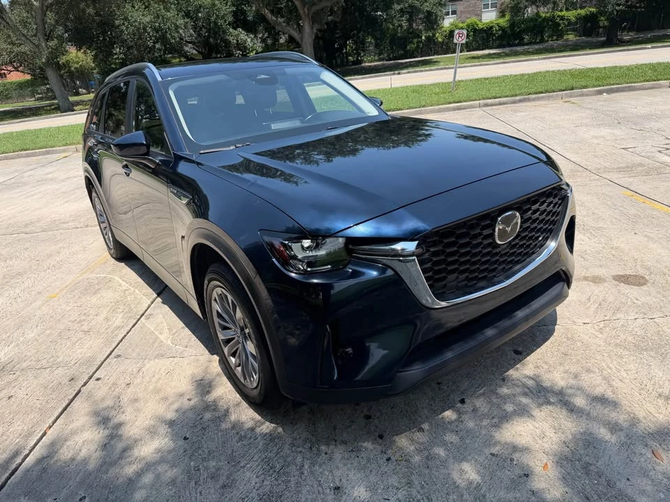 2025 Mazda CX-90 - Image 2 of 8