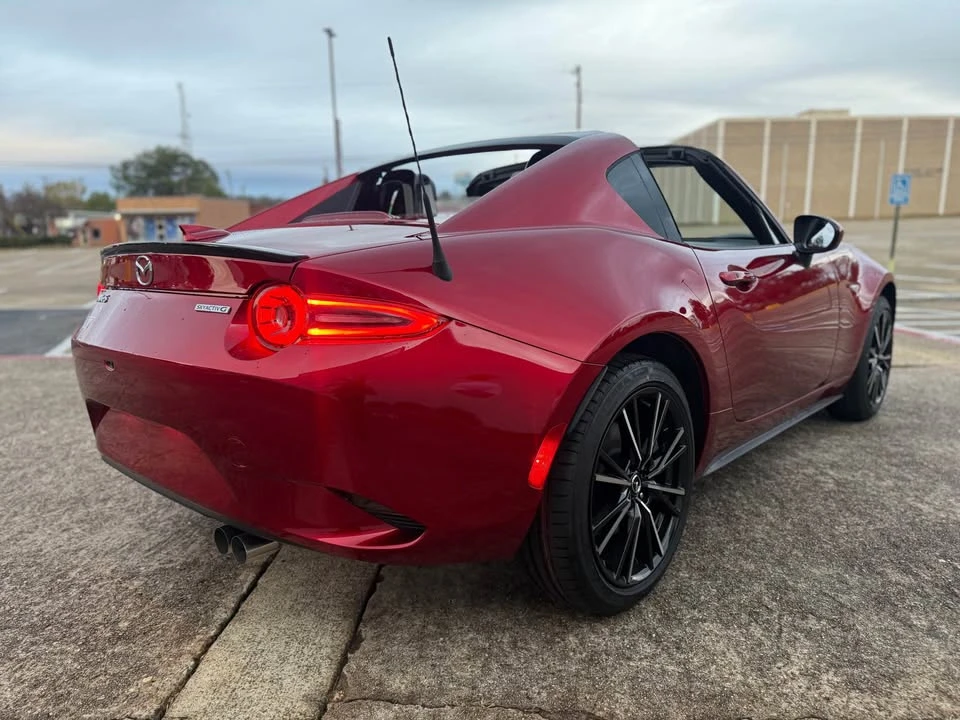 2025 Mazda ND MX-5 Miata - Image 5 of 10