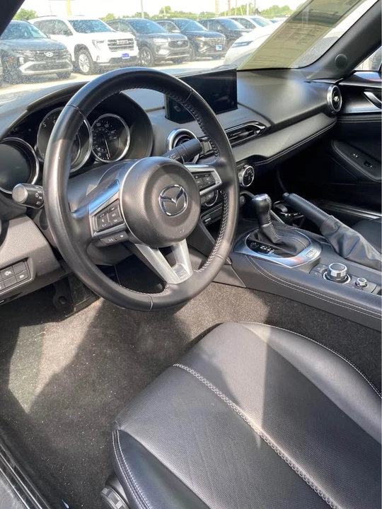 2025 Mazda ND MX-5 Miata - Image 2 of 5