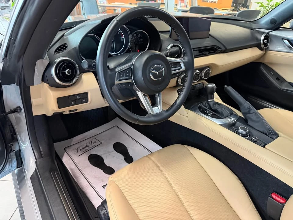 2025 Mazda ND MX-5 Miata - Image 8 of 12