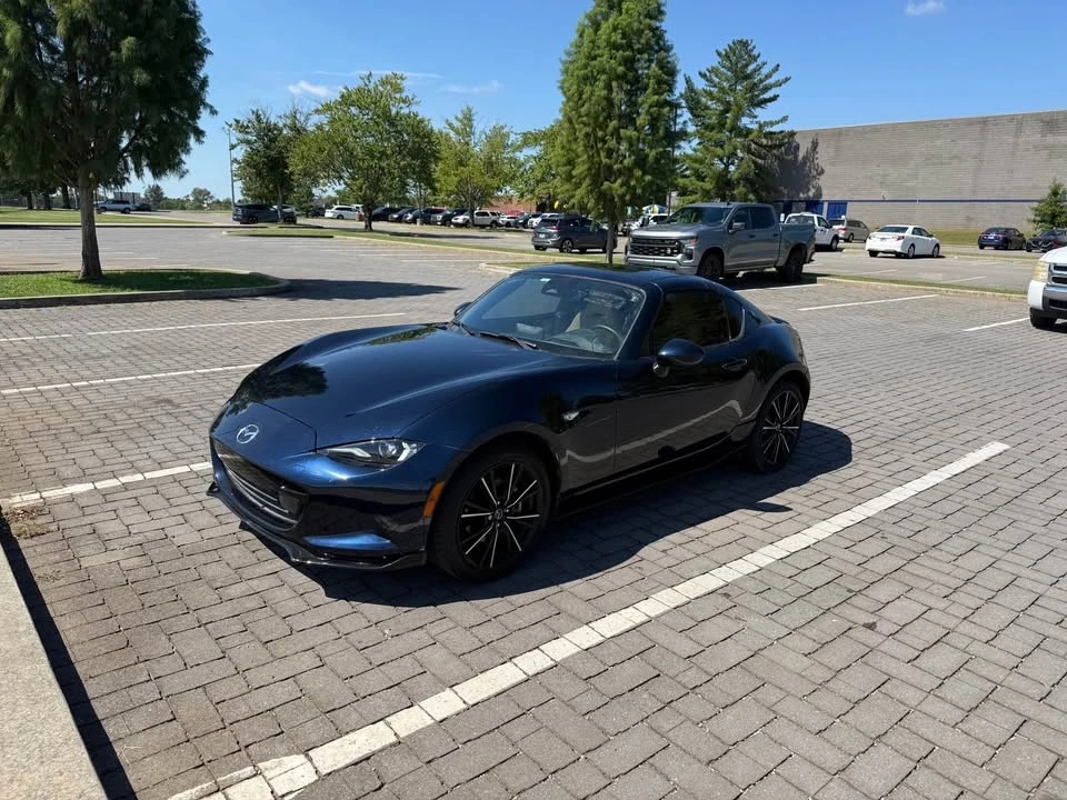 2025 Mazda ND MX-5 Miata - Image 9 of 19