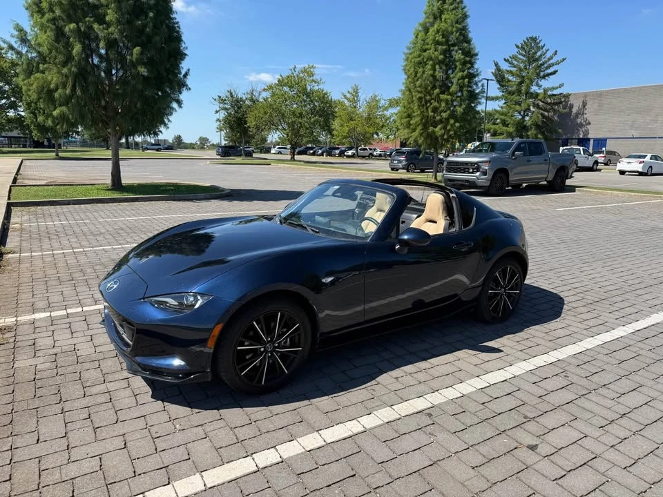 2025 Mazda ND MX-5 Miata - Image 10 of 19
