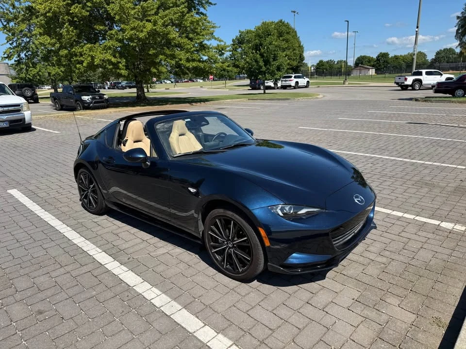 2025 Mazda ND MX-5 Miata - Image 11 of 19