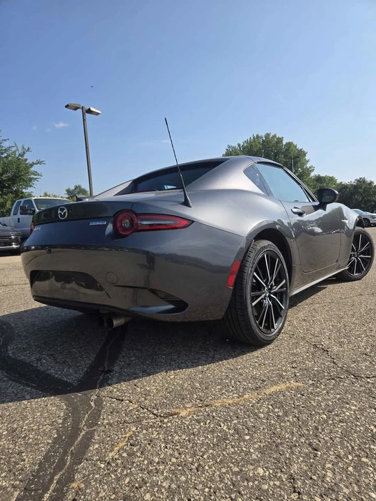 2025 Mazda ND MX-5 Miata - Image 4 of 8