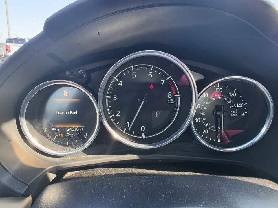 2025 Mazda ND MX-5 Miata - Image 16 of 17