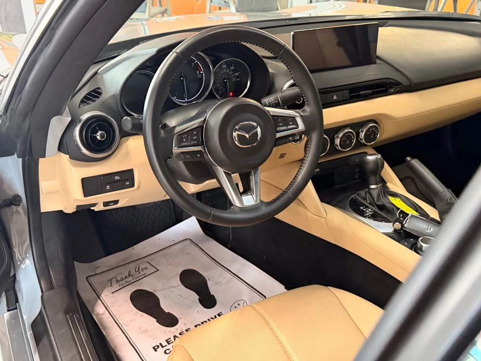 2025 Mazda ND MX-5 Miata - Image 6 of 7